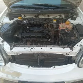 Daewoo Nubira 2001