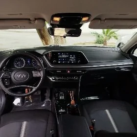 Hyundai Sonata 2021