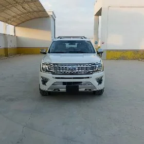 Ford Expedition 2020