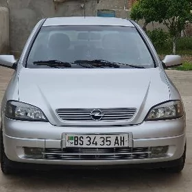 Opel Astra 2003