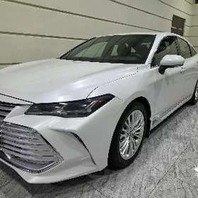 Toyota Avalon 2019