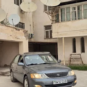 Toyota Avalon 2000