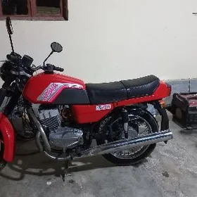 Jawa 300 2023