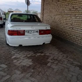 Lexus LS 400 1991