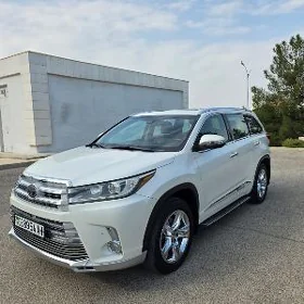 Toyota Highlander 2018