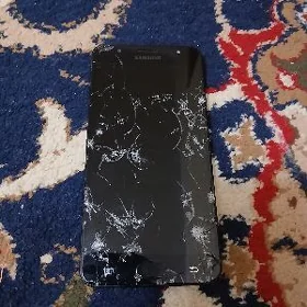 Samsung tlfon j7 prime