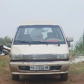 Toyota Town Ace 1989