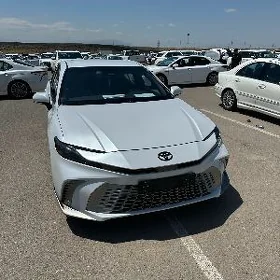 Toyota Camry 2024