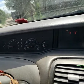 Toyota Avalon 2004