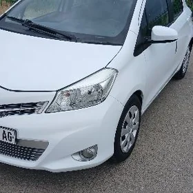 Toyota Yaris 2016