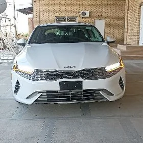 Kia K5 2023