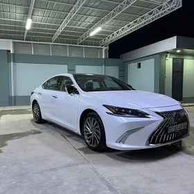 Lexus ES 350 2023