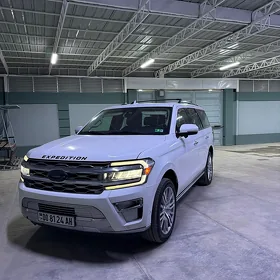 Ford Expedition 2024