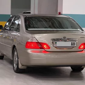 Toyota Avalon 2000