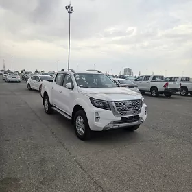 Nissan Navara 2025