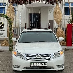 Toyota Avalon 2011