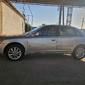 Toyota Avalon 2001
