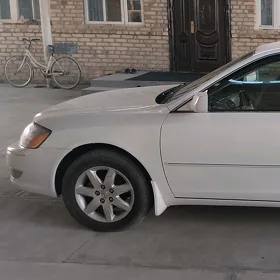 Toyota Avalon 2003