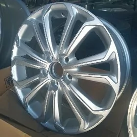 karolla R16
