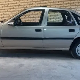 Opel Vectra 1990