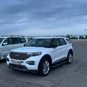 Ford Explorer 2024