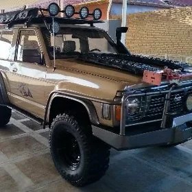 Nissan Patrol 1995