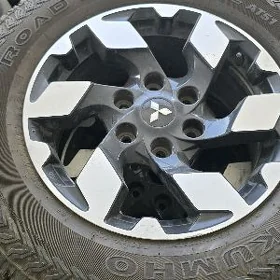 Mitsubishi 17 lik