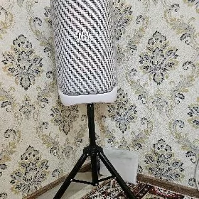 JBL 320 PARTYBOX. JBL mikrafon