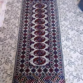 Ak kresle haly