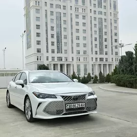 Toyota Avalon 2020