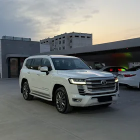 Toyota Land Cruiser 2023