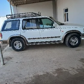 Ford Explorer 1995