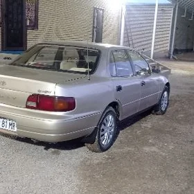 Toyota Camry 1995