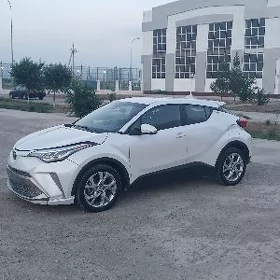 Toyota C-HR 2022