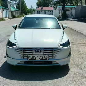 Hyundai Sonata 2021