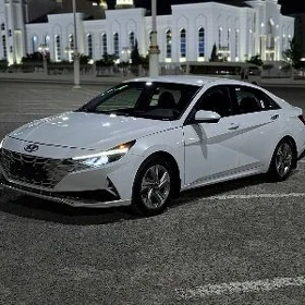 Hyundai Elantra 2021