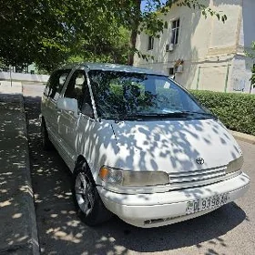 Toyota Previa 1995