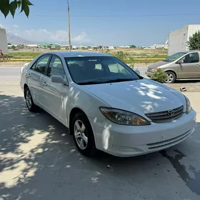 Toyota Camry 2003