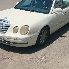 Kia Opirus 2004