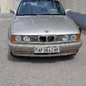 BMW 520 1989