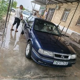 Opel Vectra 1993