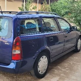 Opel Astra 2000