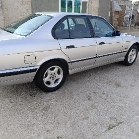BMW 525 1992