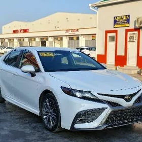 Toyota Camry 2022