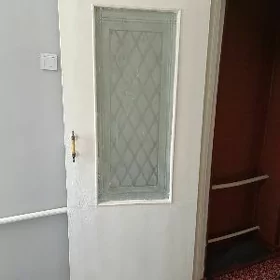 дверь