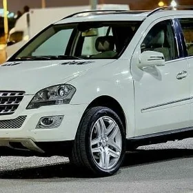 Mercedes-Benz ML350 2011
