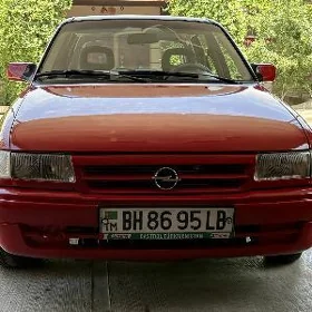 Opel Astra 1992