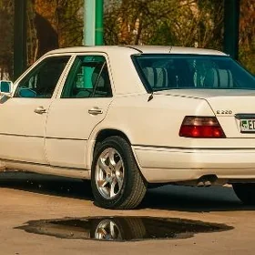 Mercedes-Benz 230E 1994
