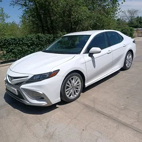 Toyota Camry 2022