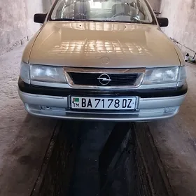 Opel Vectra 1992
